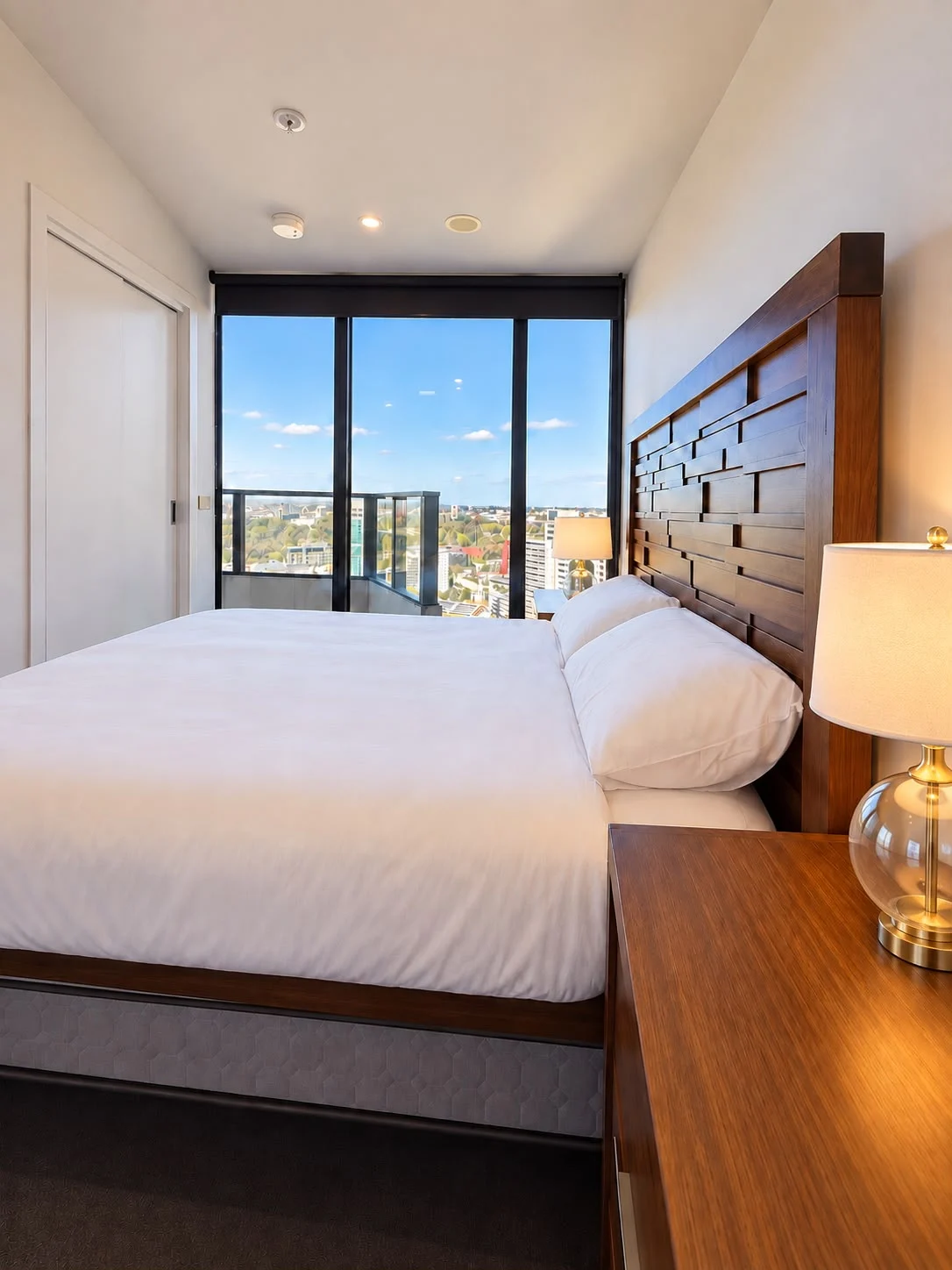 Bedroom details